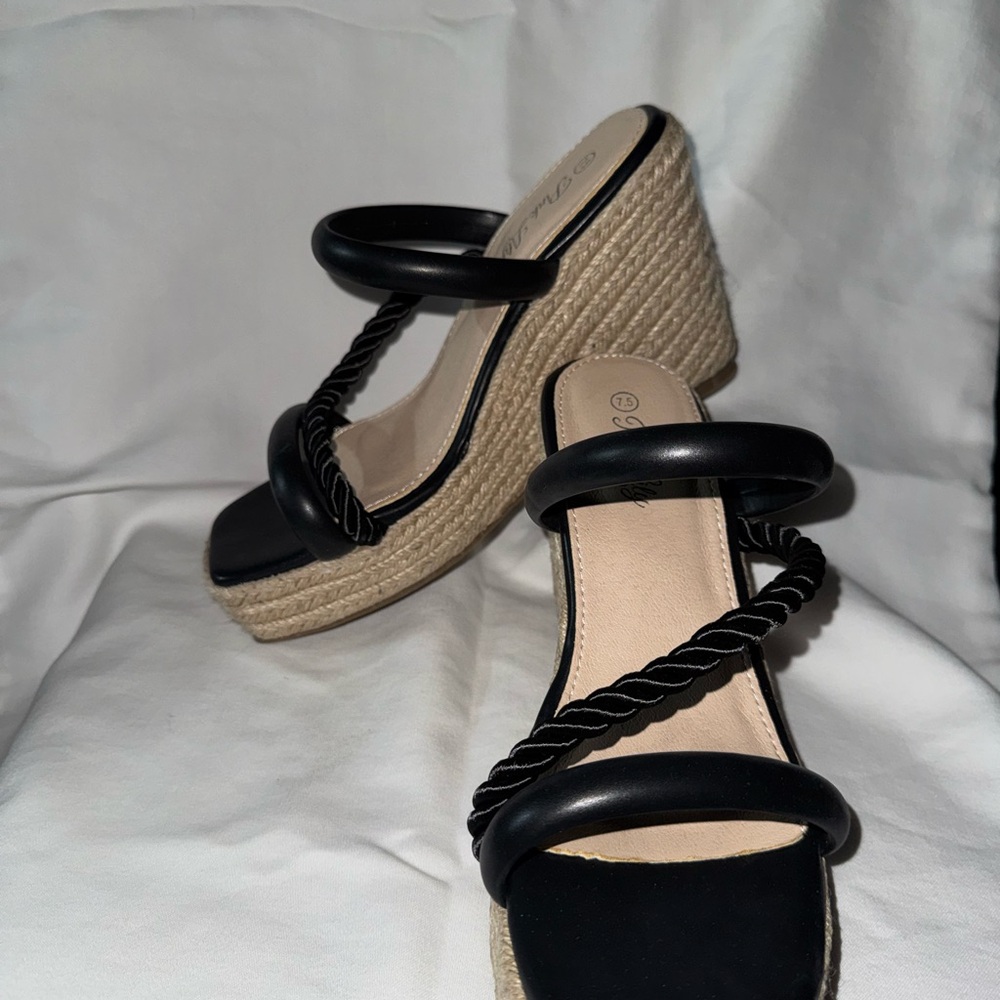 Pink Lily Black and Tan Wedge Sandals